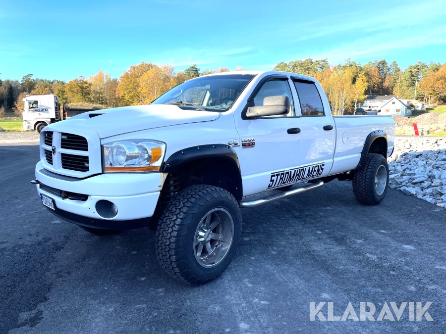Pickup Dodge Ram 3500 Heavy Duty Cummins Turbo Diesel
