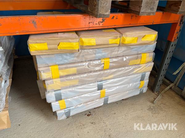 Parti med transformatorer Epecon Lyngson