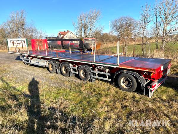 Påltrailer Närko S9HP42G11 med kranfäste