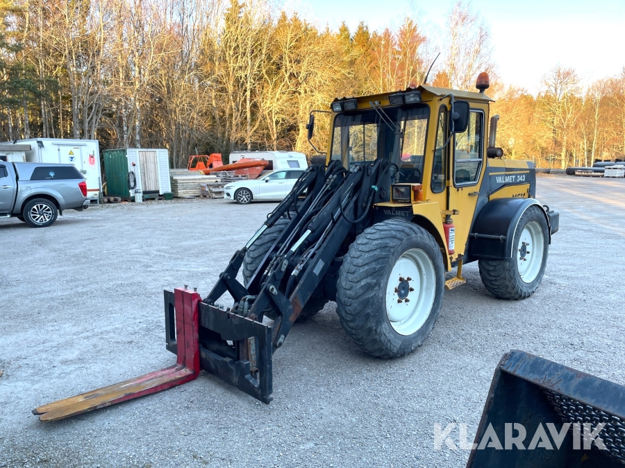 Hjullastare Valmet 343 med redskap