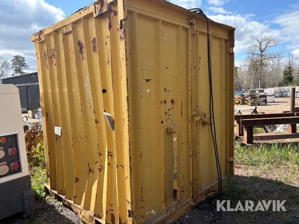 Container 8fot isolerad