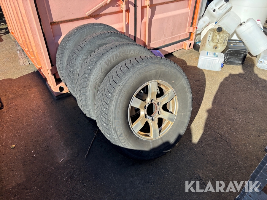 Däck 265/70R16 Nexen Winguard med fälg  4st