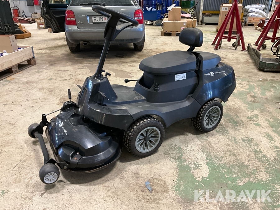 Åkgräsklippare Stiga A701