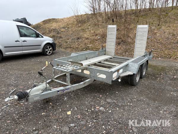 Personbilssläp Indespension PL35106L/HC