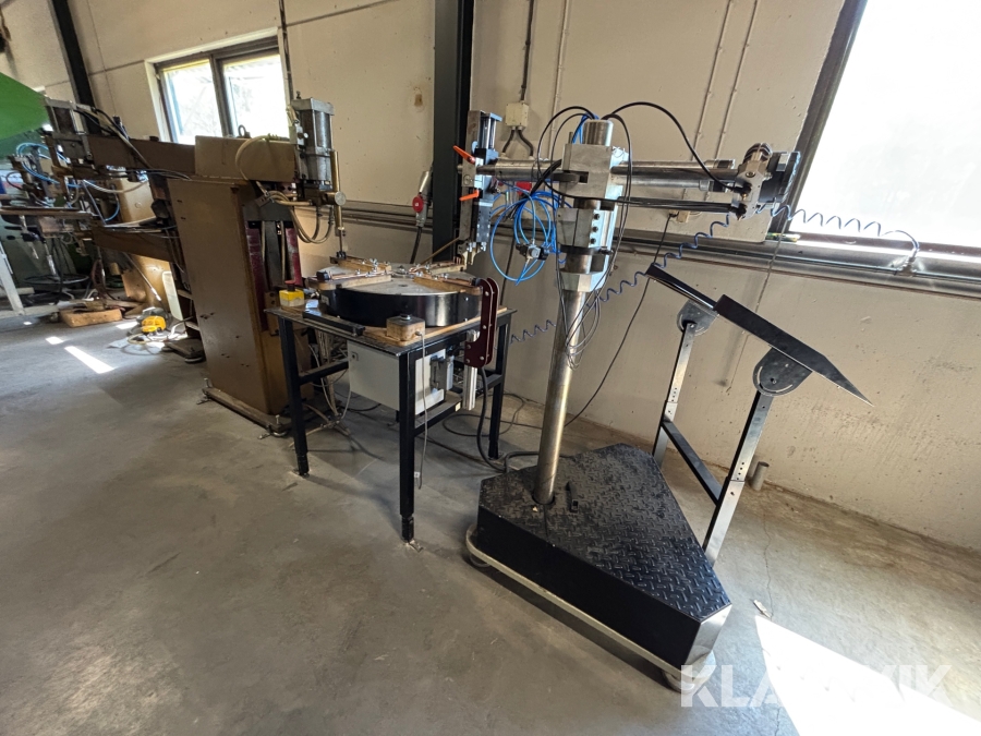 Svets med robotarm ESAB ZPBB-135