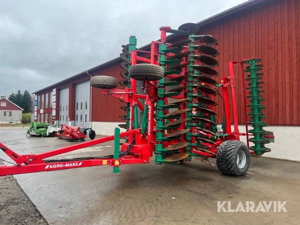 Tallriksredskap Agro-Masz BTC 60 med dubbel C-vält