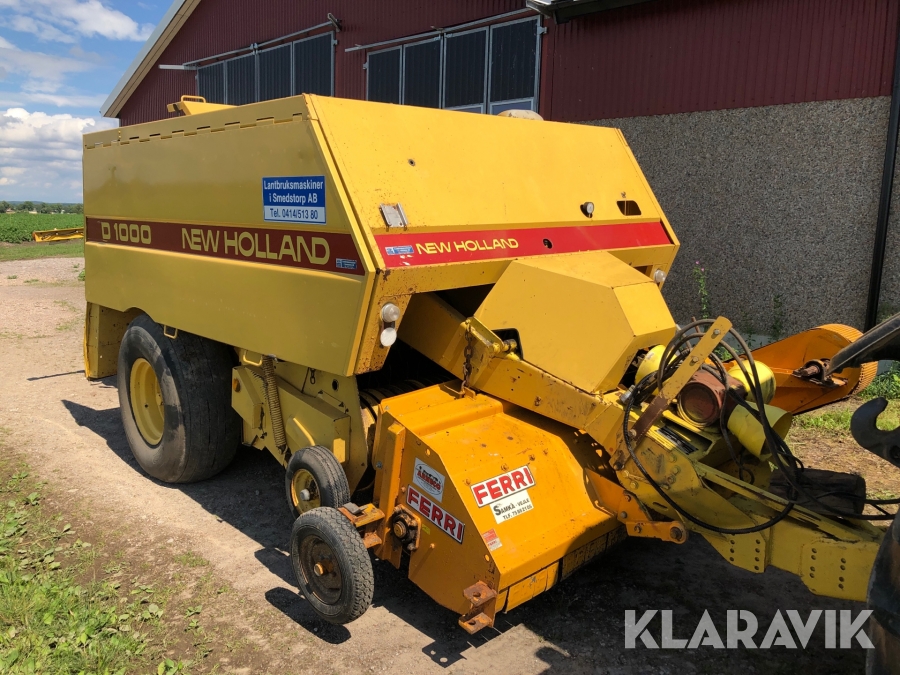 Storbalspress New Holland D1000 med hackaggregat