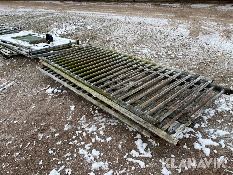 Grindar och djurbox Ydre Grinden