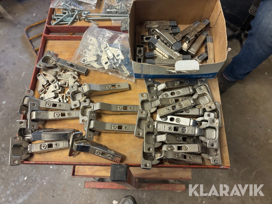 Gångjärn 20 st Blyme med dämpare