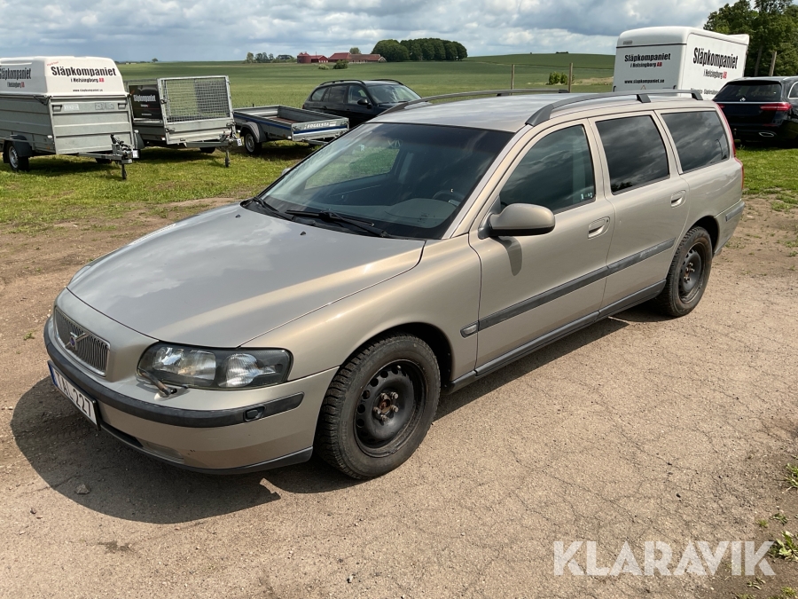 A-Traktor Volvo V70