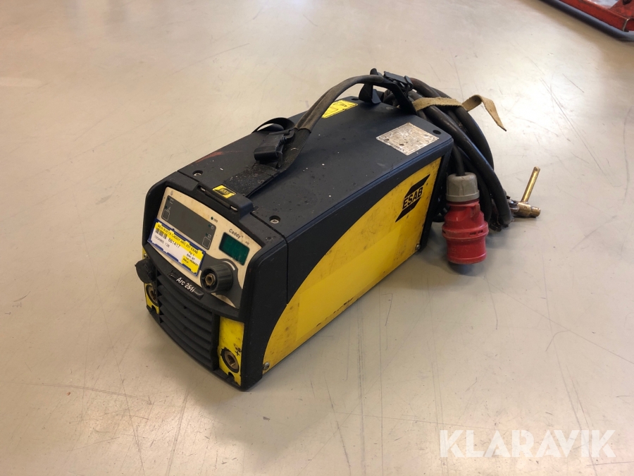 Pinnsvets ESAB 3-fas