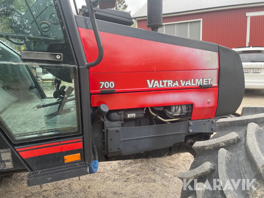 Traktor Valtra Valmet 700