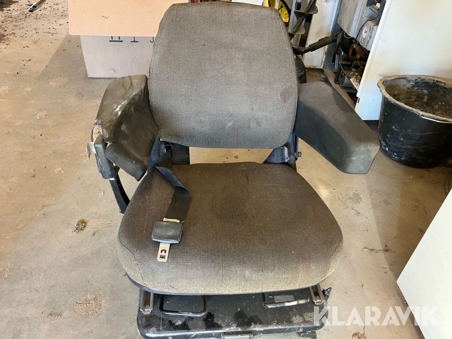 Stol till 7710 John Deere