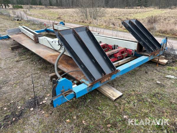 Fyrpelarlyft Nenab FLH-7/2 med dubbla domkrafter