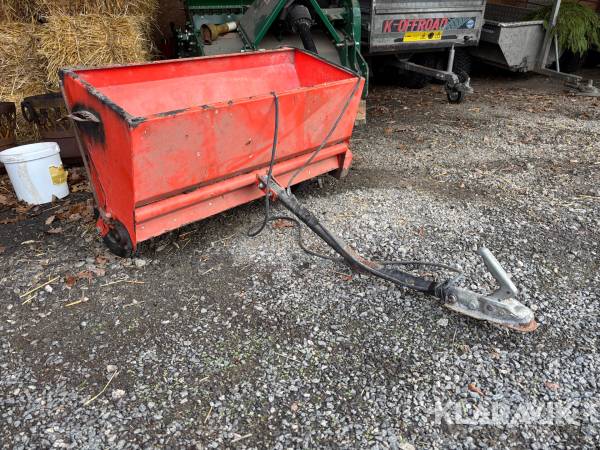 Sandspridare Husqvarna S1001