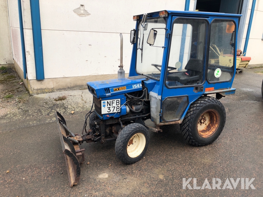 Redskapsbärare Iseki TX1500 med snöblad och sopvals