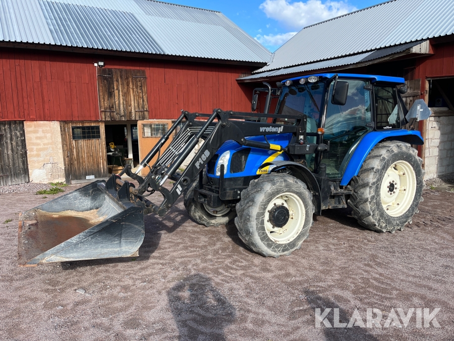 Traktor New Holland T5060 med lastare Vreten f16B