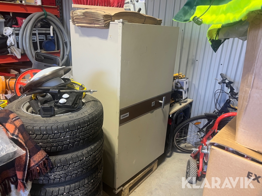 Säkerhetsskåp Hadak 633