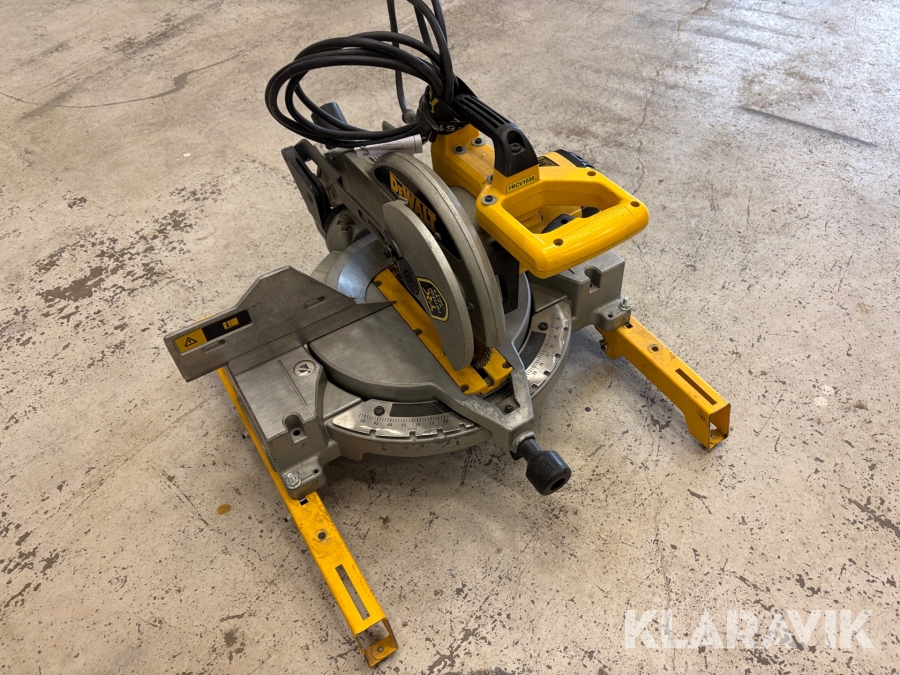 Kap och gersåg Dewalt DW703-QS med klinga