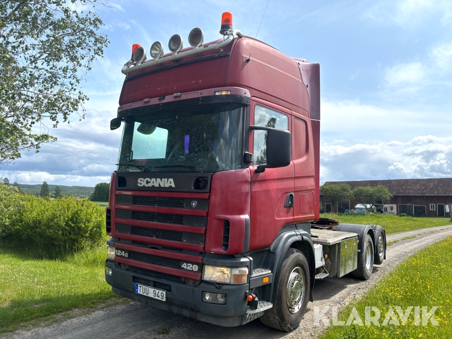 Dragbil Scania 420