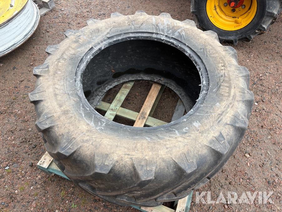 Lantbruksdäck Michelin XeoBib 1st VF 520/60R28