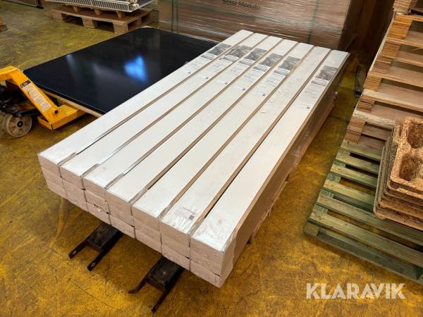 Vägg/takpanel Logoclic Uni vit 10x154x2600mm 55kvm