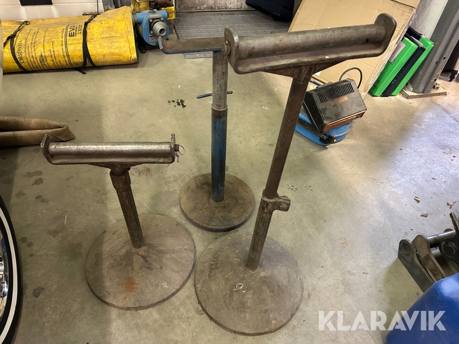 Rullbockar / materialhållare 3 st