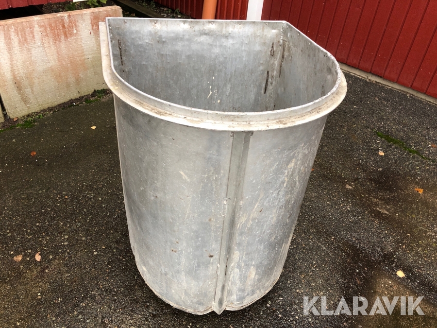 Aluminiumkärl på hjul