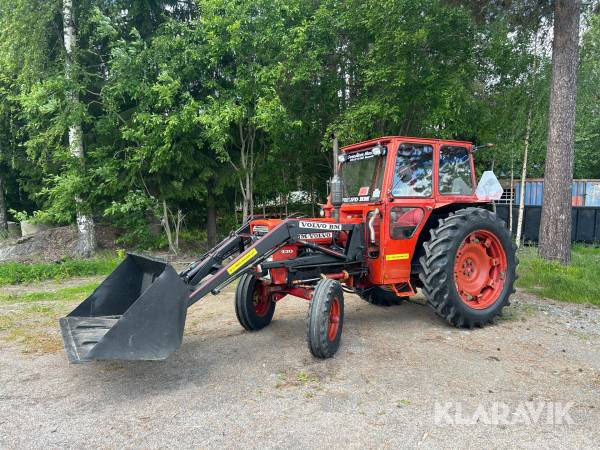 Traktor Volvo BM 430 med lastare