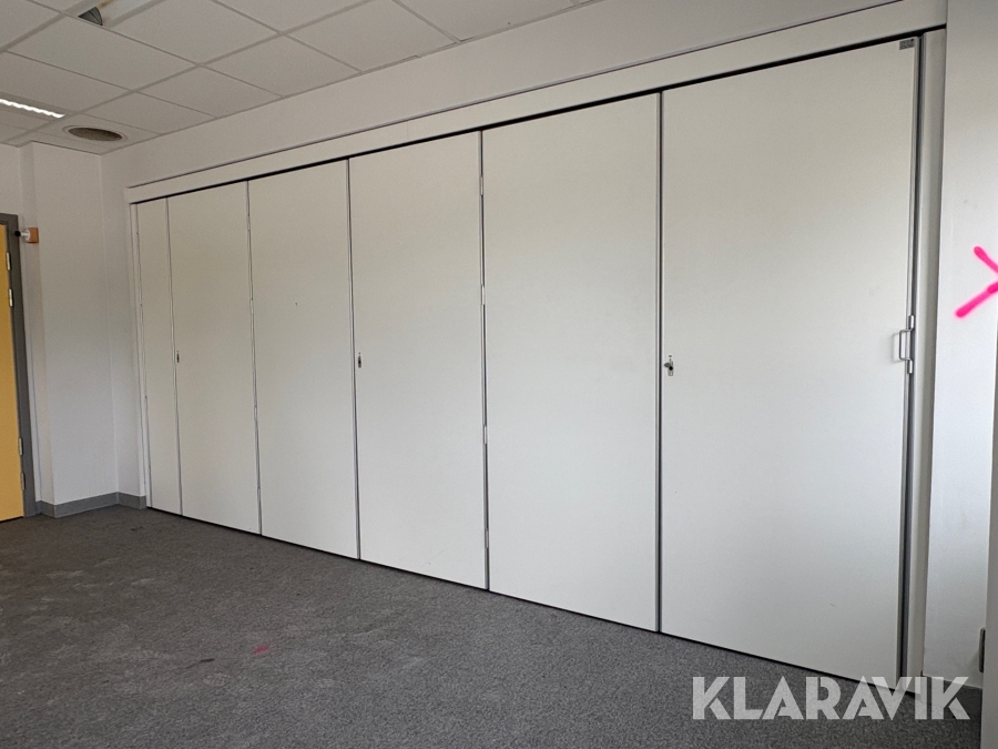 Vikvägg/avskärmningsvägg Saxi