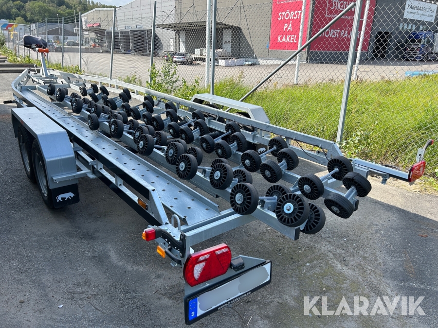 Båttrailer Respo 3500V med vinsch