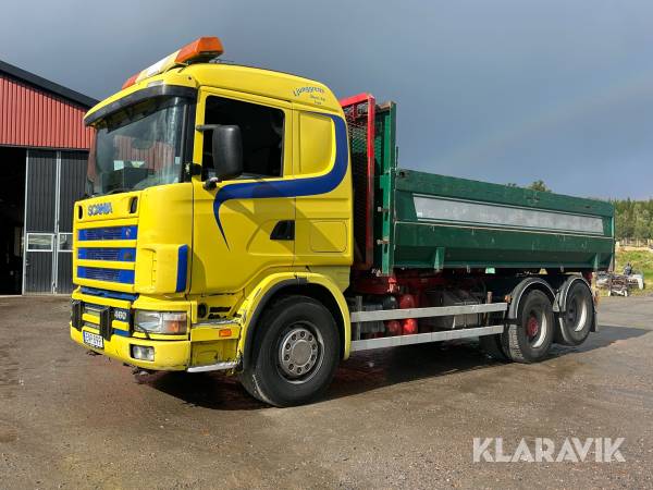 Laxå-Snabblåsbil Scania R144 GB 6X2 med schaktflak