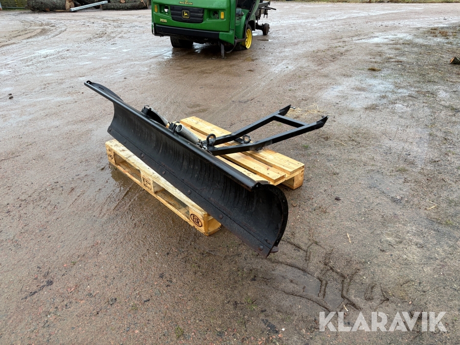 Plog till ATV Iron Baltic Snow plow Iron 1800 mm