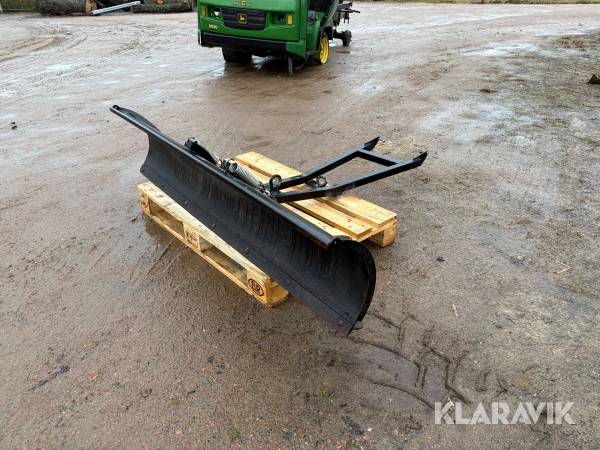 Plog till ATV Iron Baltic Snow plow Iron 1800 mm