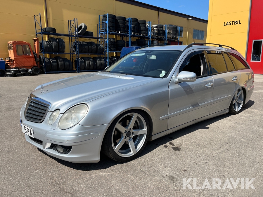 A-Traktor Mercedes-Benz E 200 CDI OMB BIL