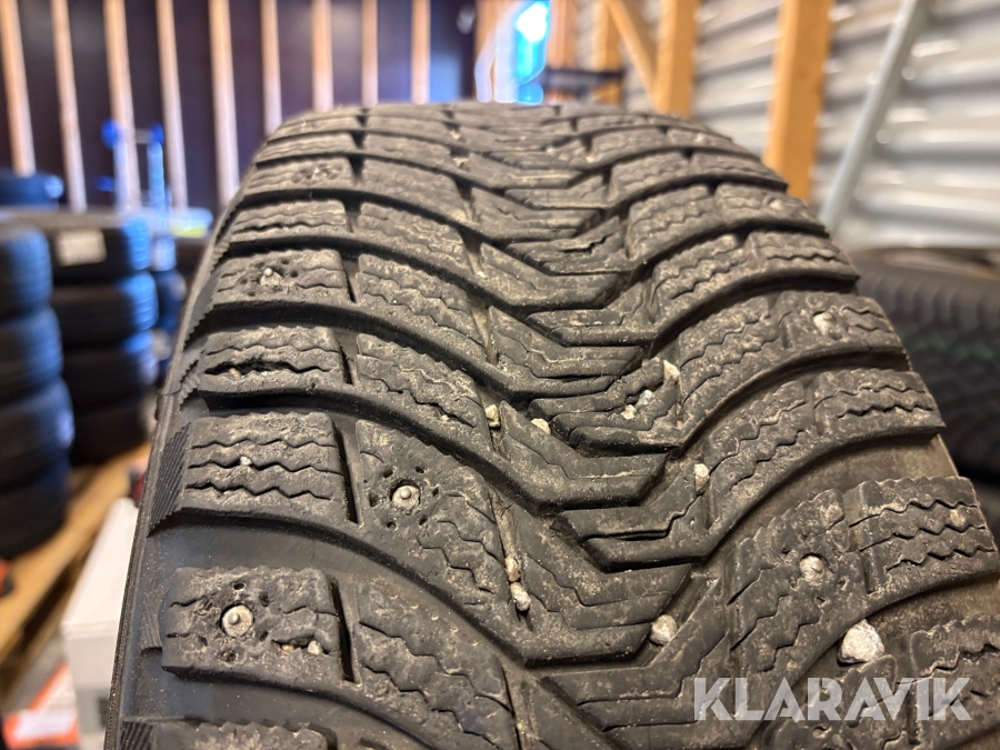 Däck med fälg Michelin X-ice north 3