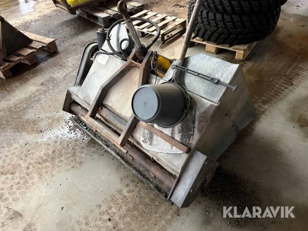 Sandspridare Fjärås 400-1100 eldriven