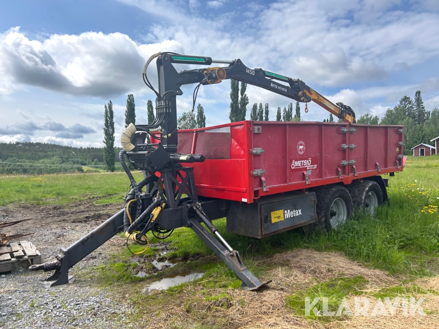 Tippvagn Metsjö Metax med kran FTG Moheda M50