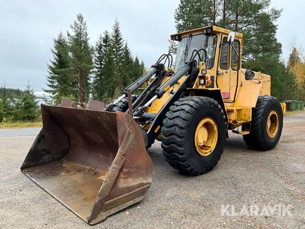 Hjullastare Volvo BM 4400 med skopa