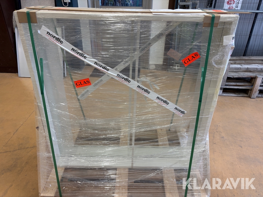 Parti med fönster Nordic 1190x1190 2st