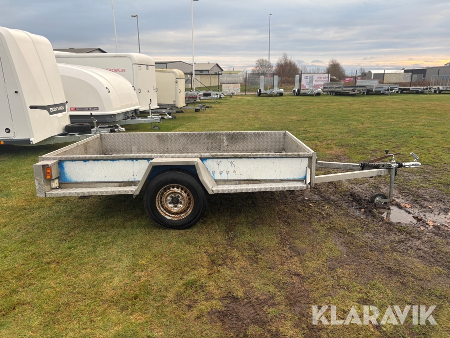 Personbilssläp Karlavagnen