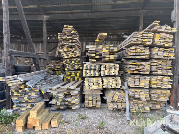 Ställningsvirke stort parti