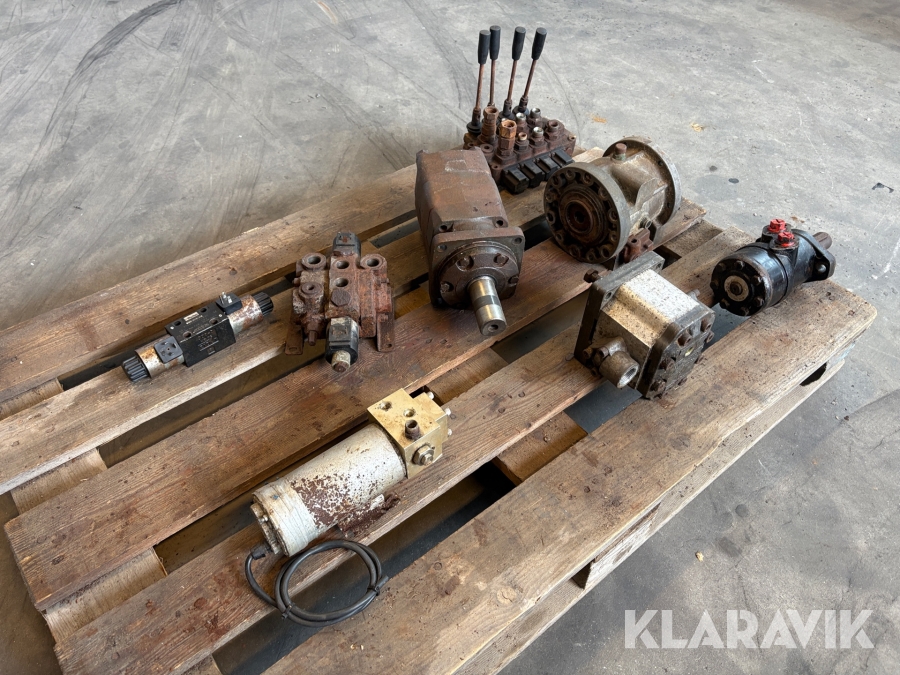 Hydraulik komponenter blandat