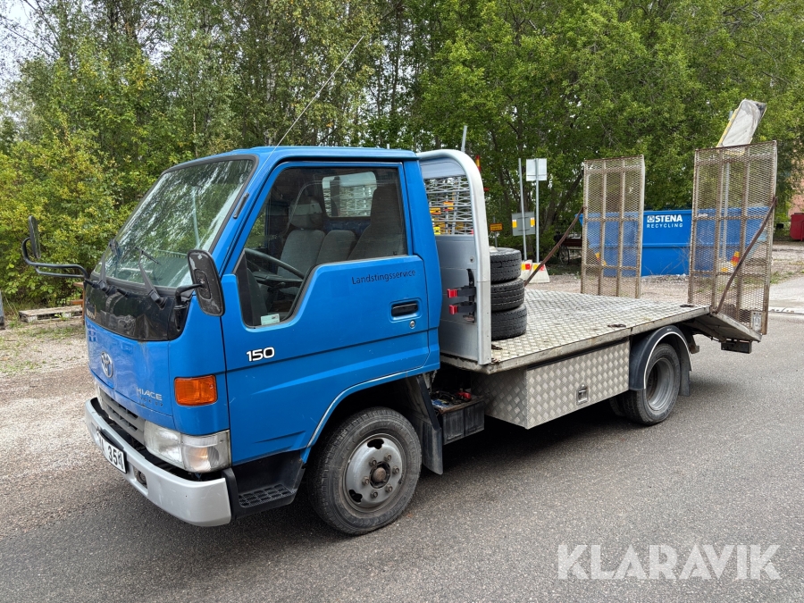 Maskintransport Toyota Hiace Pickup 150