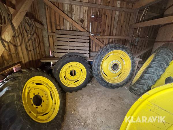 Traktordäck Alliance A-350 270/95 R32, 12,4 R46 4 st