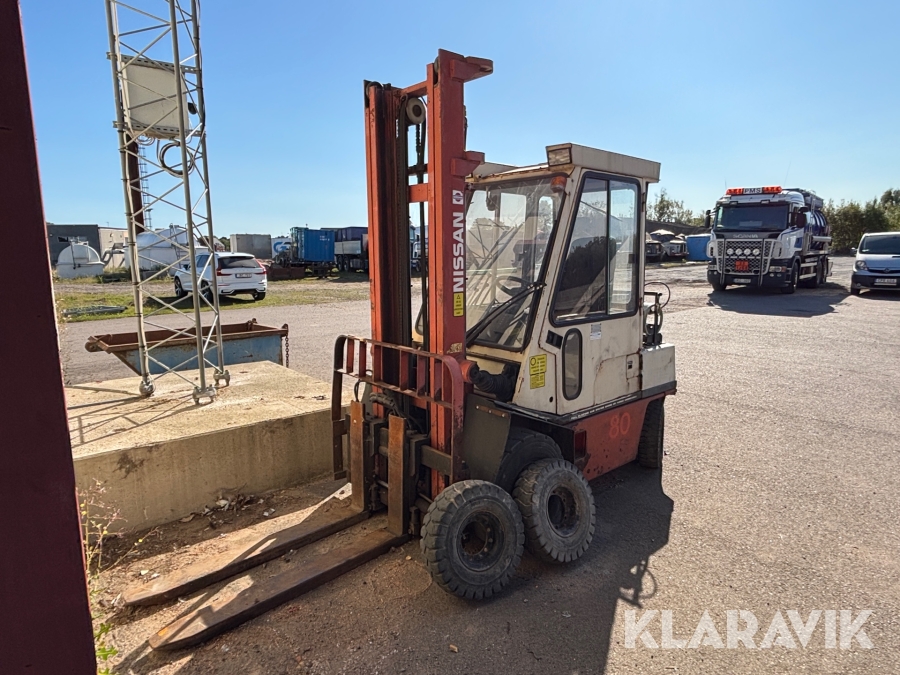 Motviktstruck Nissan PH02A25U