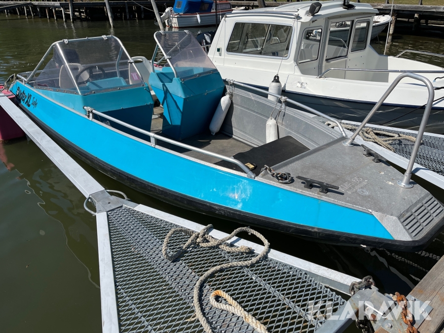 Båt Buster XL 50Hk