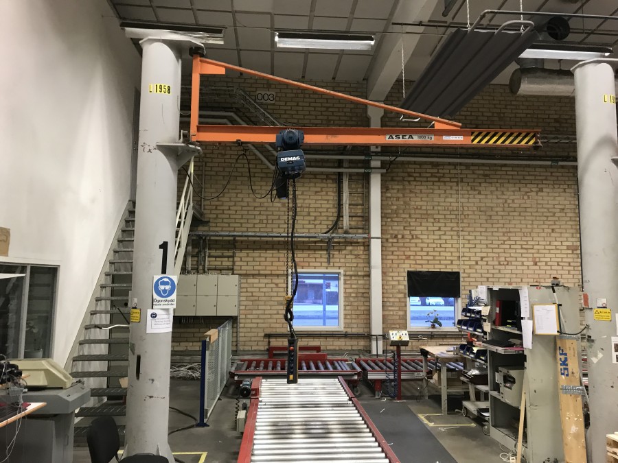Pelarsvängkranar 2 st 1000 kg