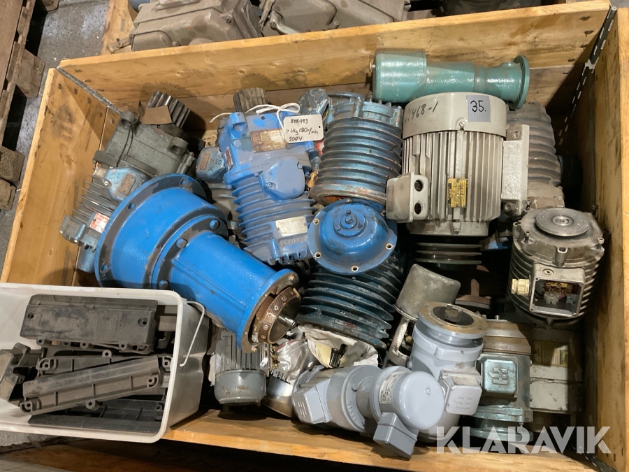 Diverse motorer till traverser