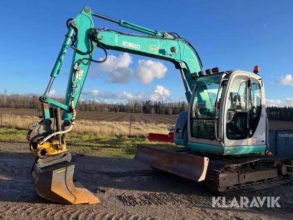 Grävmaskin Kobelco Grand Beetle 60SR med tiltrotator och redskap